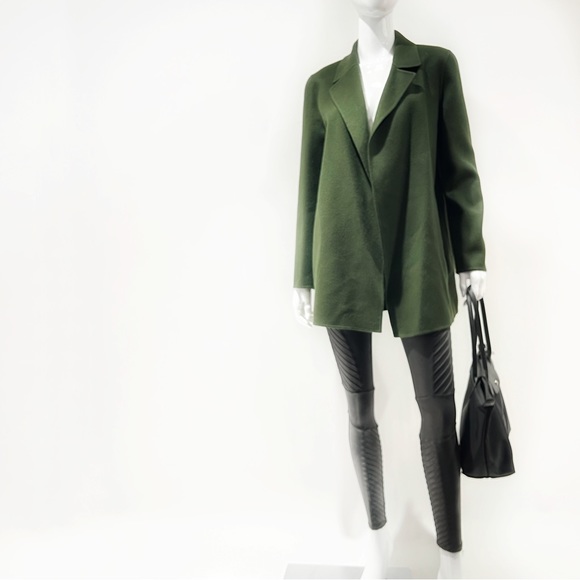 Large Coat | Wool and Cashmere Coat - Picture 9 of 16